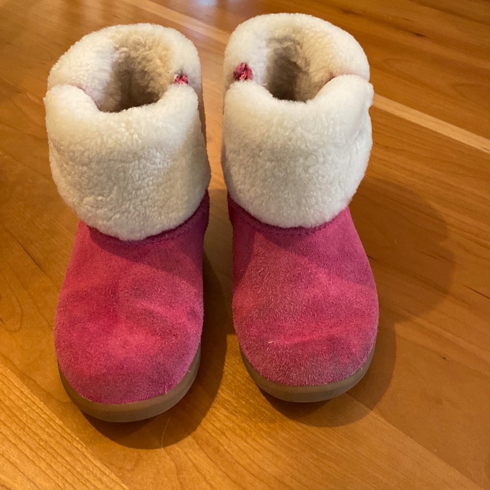 Pink Ugg winter boot